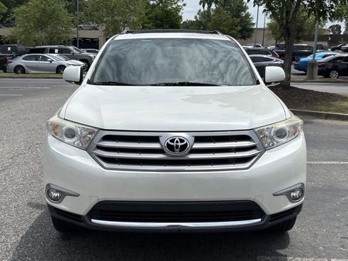 Used 2013 Toyota Highlander Limited FWD image 2