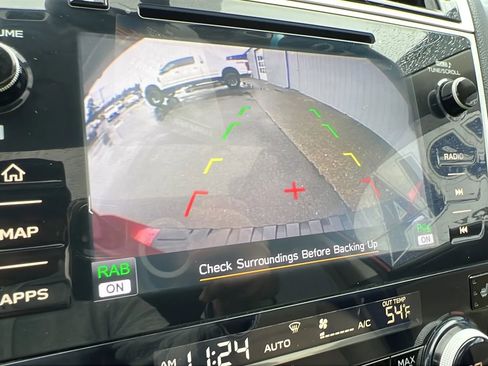 Used 2018 Subaru Outback 2.5i Limited image 24