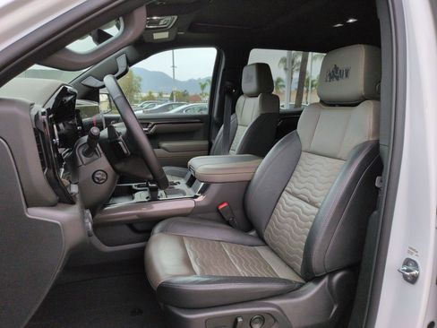 Used 2023 Chevrolet Silverado 1500 ZR2 w/ ZR2 Bison Edition image 16