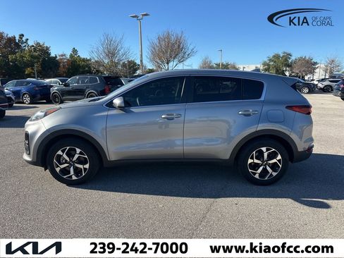 Certified 2022 Kia Sportage LX image 10