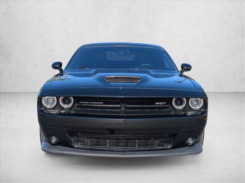 Used 2015 Dodge Challenger SRT RWD image 2