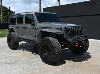 Used 2019 Jeep Wrangler Unlimited Sahara AWD/4WD video 1