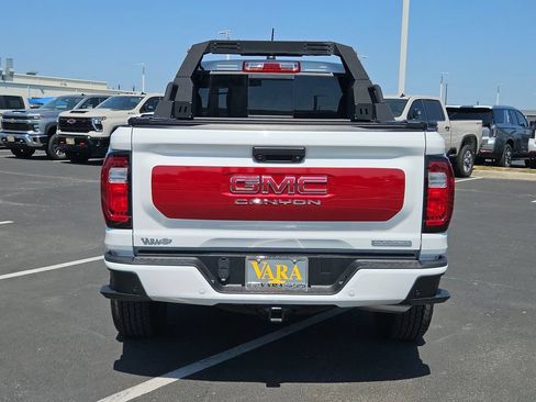 Used 2024 GMC Canyon Elevation w/ Elevation Premium Package RWD image 4