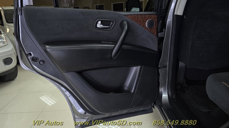 Used 2020 Nissan Armada SV w/ Driver Package RWD image 15