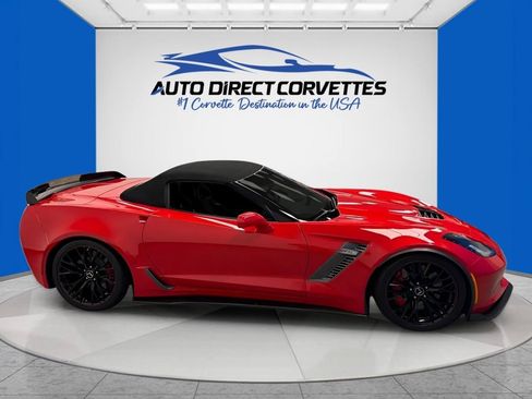Used 2015 Chevrolet Corvette Z06 w/ 3LZ Preferred Equipment Group RWD image 10