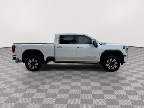 Used 2024 GMC Sierra 2500 Denali w/ Denali Reserve Package AWD/4WD image 10