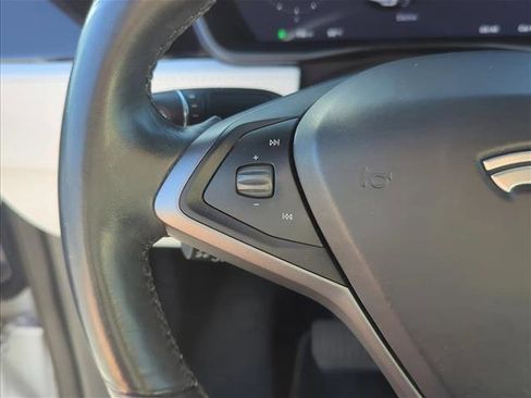 Used 2021 Tesla Model X Long Range image 13