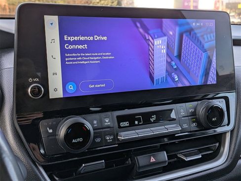 Used 2024 Toyota Grand Highlander Limited image 10