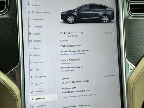 Used 2016 Tesla Model X 90D image 23