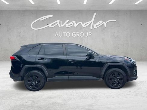 Used 2023 Toyota RAV4 LE FWD image 21