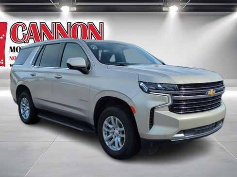 Used 2023 Chevrolet Tahoe LT image 3