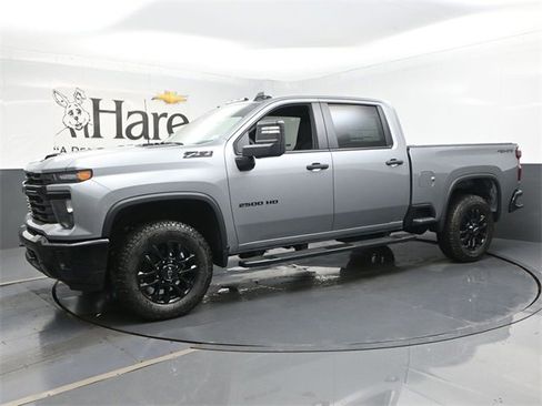 New 2025 Chevrolet Silverado 2500 Custom w/ Custom Value Package image 10