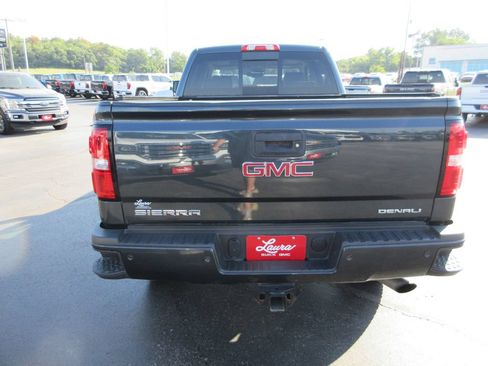 Certified 2017 GMC Sierra 2500 Denali AWD/4WD image 7