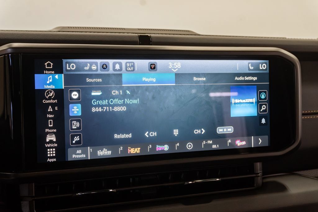 New 2027 Jeep Wrangler Unlimited Sahara AWD/4WD image 18