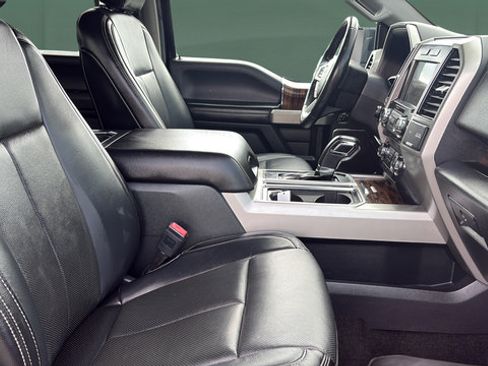 Used 2018 Ford F150 Lariat AWD/4WD image 24