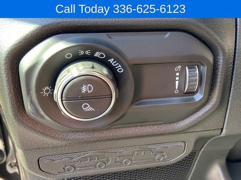 New 2025 Jeep Gladiator Sport AWD/4WD image 16