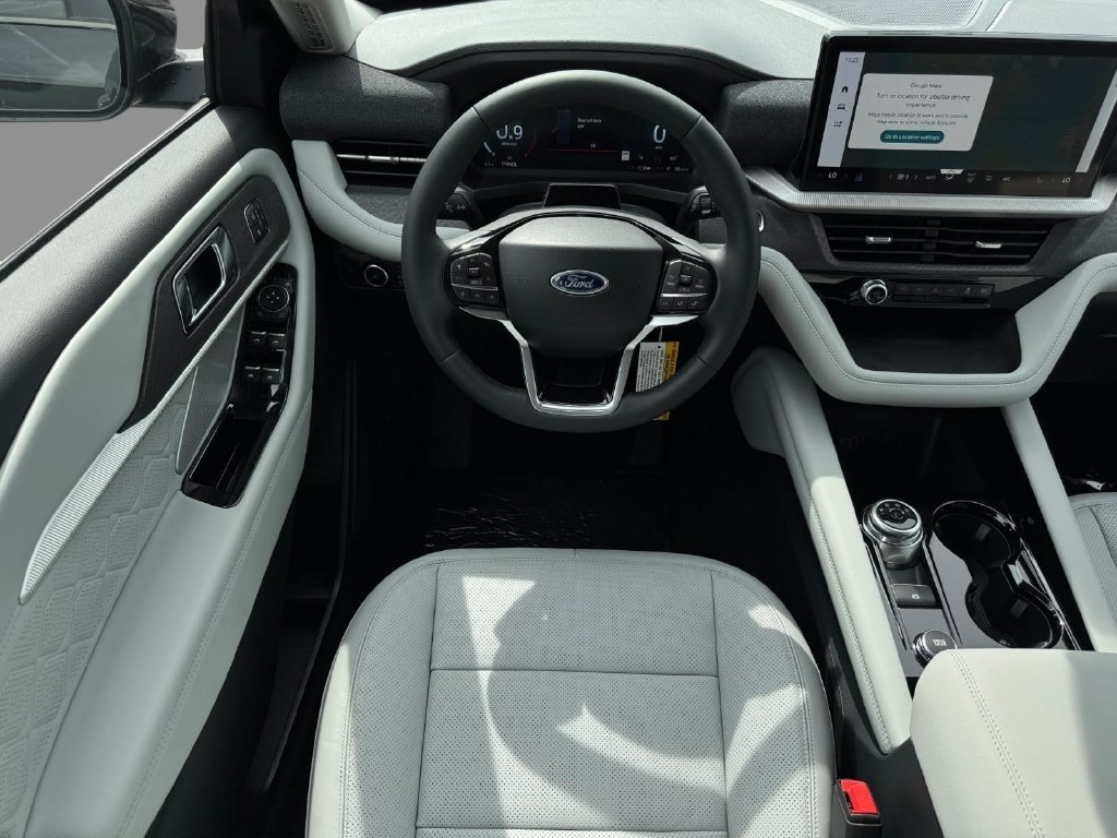New 2026 Ford Explorer Platinum w/ LUX Leather Package AWD/4WD image 8
