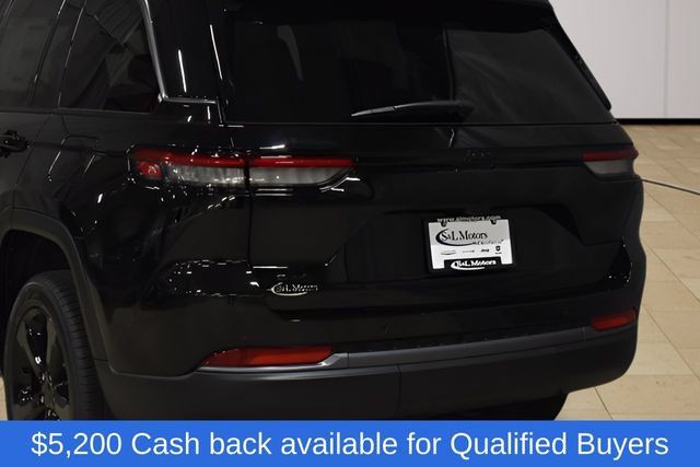 New 2026 Jeep Grand Cherokee Limited w/ Limited Altitude Package AWD/4WD image 37
