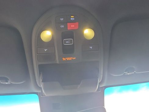 Used 2024 Genesis G70 2.5T w/ Sport Prestige Package image 19