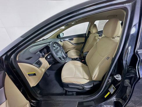 Used 2013 Hyundai Elantra GLS w/ Preferred Pkg image 13