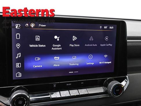 Used 2024 Chevrolet Colorado W/T RWD image 16