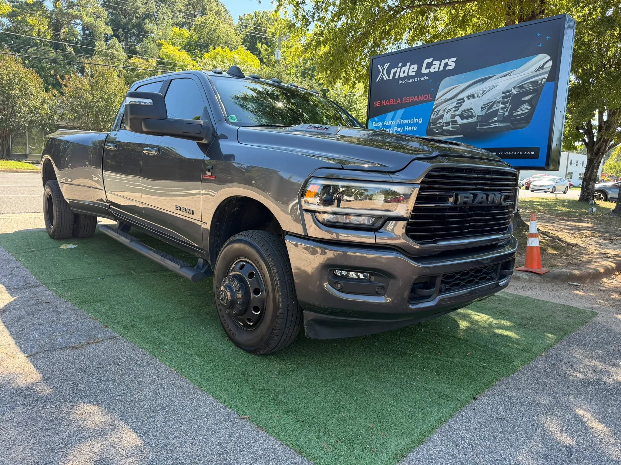 Used 2024 RAM 3500 Laramie w/ Night Edition AWD/4WD image 1