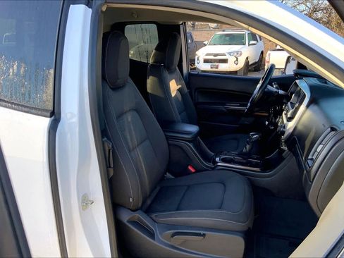 Used 2022 GMC Canyon Elevation w/ Trailering Package image 9