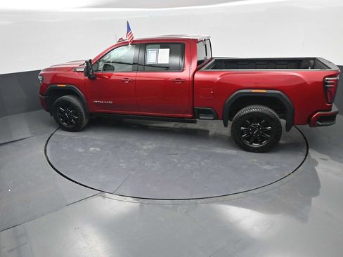 Used 2025 GMC Sierra 2500 AT4 w/ AT4 Premium Plus Package AWD/4WD image 32