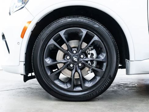 Used 2025 Dodge Durango R/T w/ Blacktop Package AWD/4WD image 7