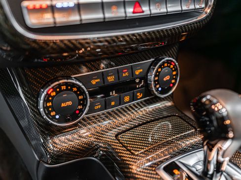 Used 2018 Mercedes-Benz G 550 Squared image 19