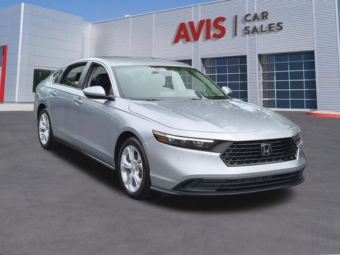Used 2025 Honda Accord LX image 3