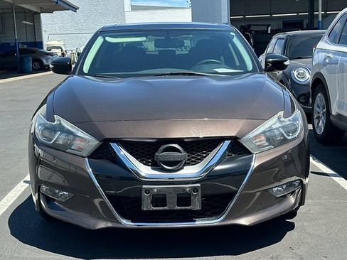 Used 2017 Nissan Maxima 3.5 SL FWD image 3