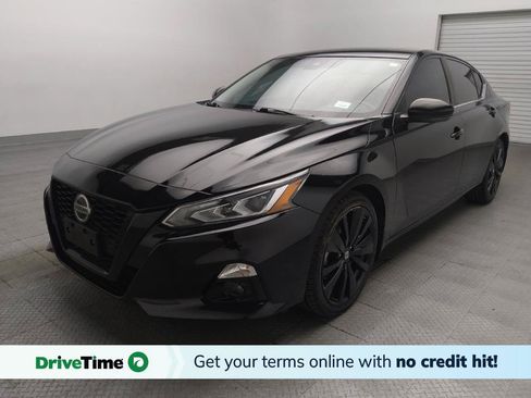 Used 2022 Nissan Altima 2.5 SR w/ Midnight Edition Package FWD image 1