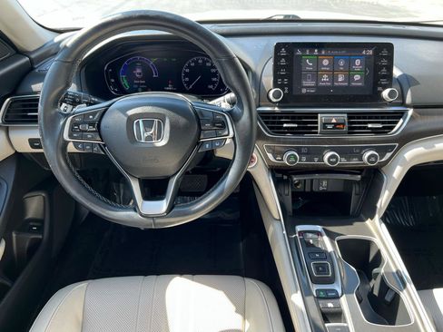 Used 2018 Honda Accord EX-L image 17