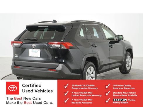 Certified 2021 Toyota RAV4 LE image 3