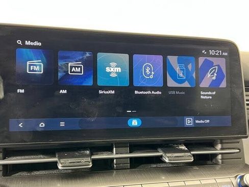 Used 2024 Hyundai Kona Limited FWD image 39
