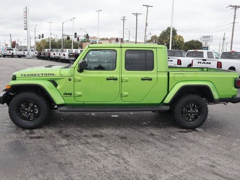 New 2025 Jeep Gladiator Sport image 19