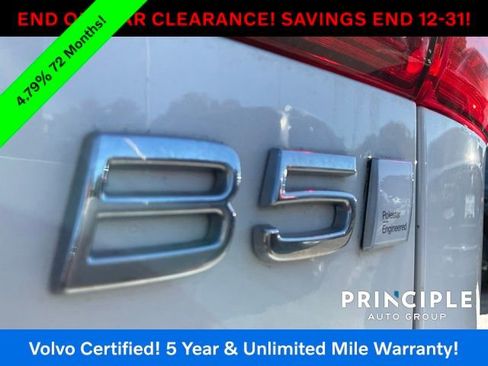 Certified 2023 Volvo XC60 B5 Plus w/ Protection Package Premier image 29