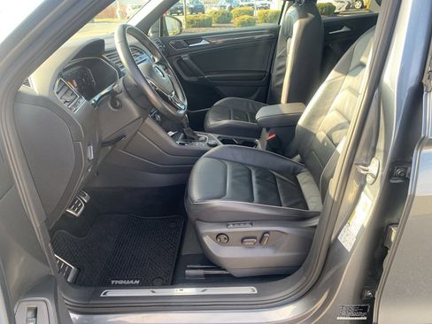 Used 2020 Volkswagen Tiguan SEL Premium R-Line w/ 3rd Row Seat Package image 11