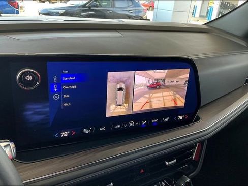 Used 2025 Chevrolet Tahoe LT AWD/4WD image 11