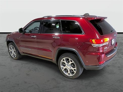 Used 2021 Jeep Grand Cherokee Limited w/ Sun & Sound Group AWD/4WD image 2