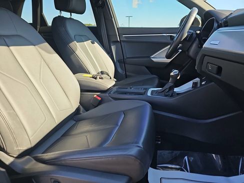 Used 2021 Audi Q3 2.0T Premium w/ Convenience Package image 12