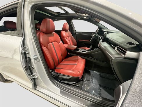 Used 2024 Kia K5 GT-Line image 30