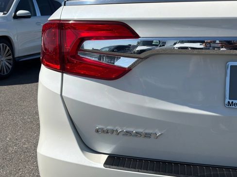 Used 2018 Honda Odyssey EX image 14