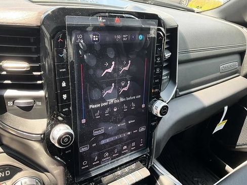 New 2026 RAM 1500 Laramie w/ Laramie Preferred Package AWD/4WD image 21