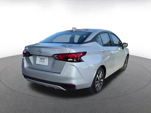 Used 2025 Nissan Versa SV image 15