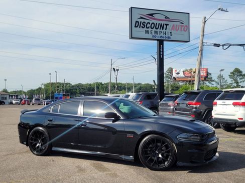 Used 2020 Dodge Charger R/T w/ Blacktop Package RWD image 26