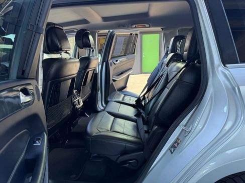 Used 2017 Mercedes-Benz GLS 550 4MATIC image 16