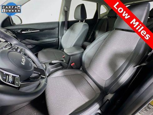 Certified 2024 Kia Seltos S image 21