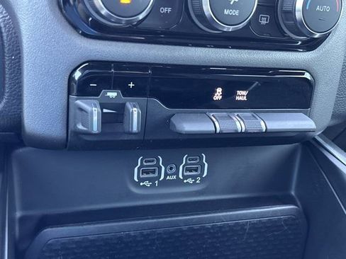 Used 2022 RAM 1500 Big Horn image 36